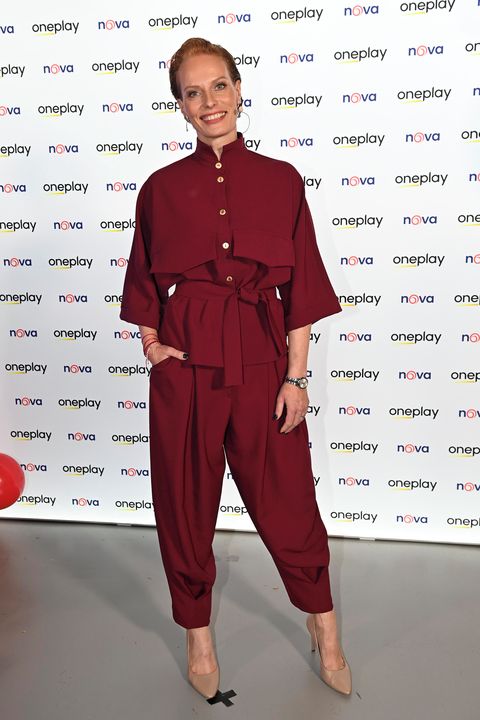 Prý se neobléká cool: Třináctiletá dcera Kristiny Kloubkové kritizuje módu své mámy. Co myslíte vy?