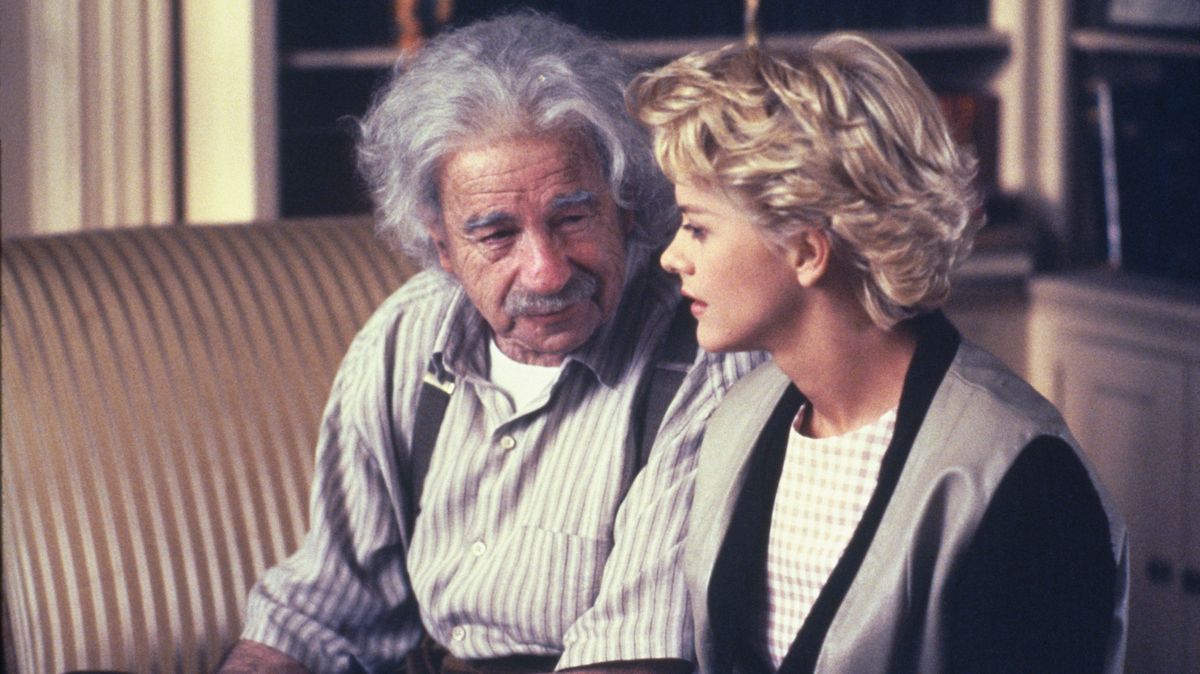 Albert Einstein jako roztržitý dohazovač. Se skutečným géniem toho filmový strýček Meg Ryan moc společného nemá