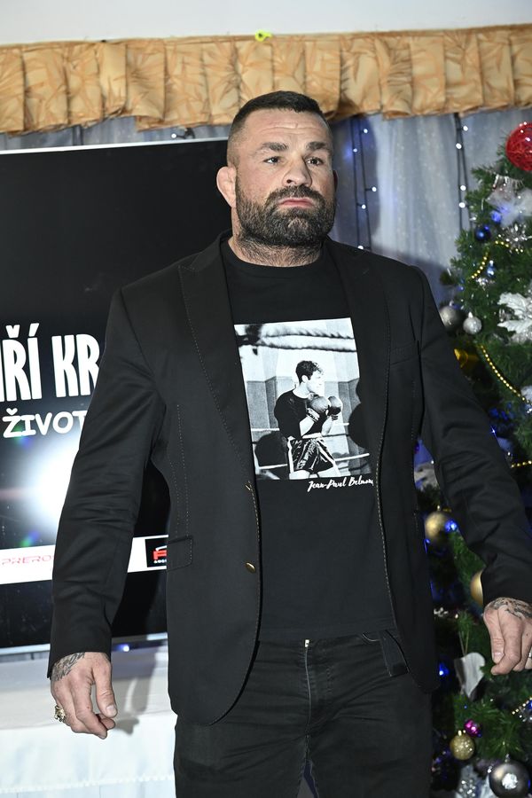 Zadrženého Vémoly se zastal expartner Bagárové: Muradov se vyjádřil k jeho obvinění. Tohle by dojalo i drsňáka Karlose - fotka 1/1