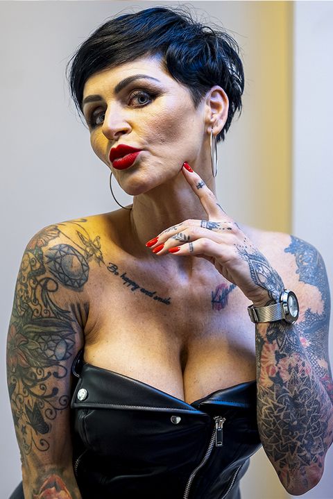 Přes den maminkou, po nocích divokou kočkou: Lesbická show i žhavé tanečky v prádélku! Petra z Big Brother o Wild Cats  