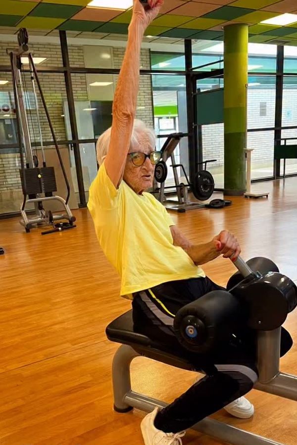 „Ve 101 letech cvičím dvě hodiny denně.“ Kulturistka prozradila tajemství dlouhověkosti, které inspiruje svět - fotka 1/1
