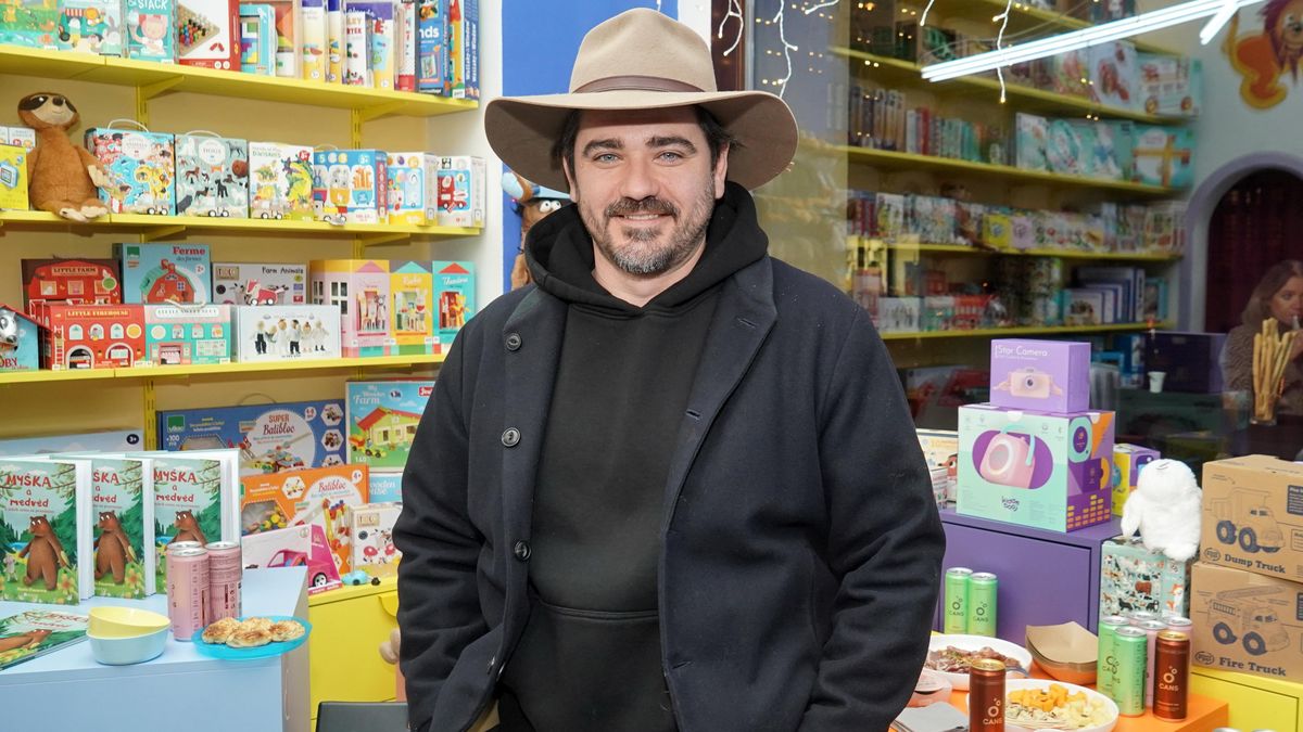 Je to masakr, svěřil se Vojta Kotek. S farmou mu pomáhá kovboj Aleš. Dojemně se rozpovídal i o synovi Hubertu Šmanovi