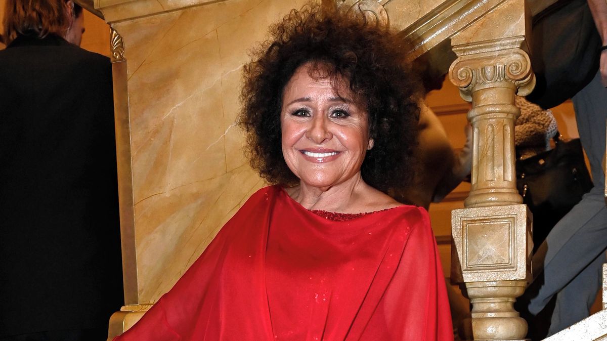 Pirátská páska přes obličej a nepříjemná operace. Jitka Zelenková nevidí na jedno oko