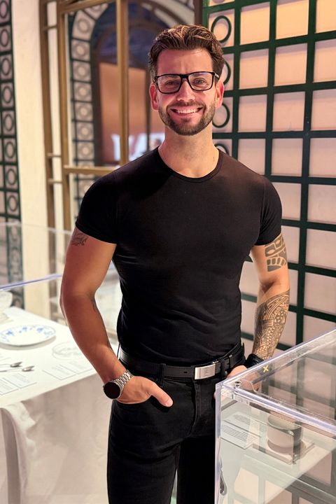 Ustáli byste vy takový věkový rozdíl? Fešákovi z Love Islandu krachl další vztah. Od žen má už jiná očekávání 