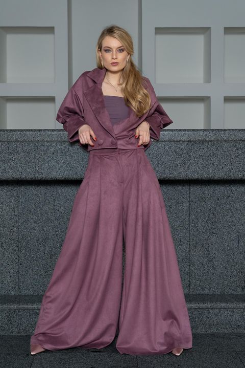 Odložila kšiltovku a je z ní kočka: Po konci ZOO se herečka Michaela Pecháčková dala na modeling