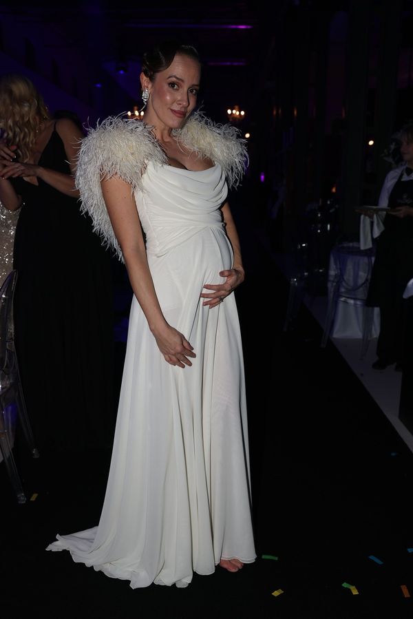 Módní návrhářka hvězd a nejlepší kamarádka partnerky Jardy Jágra je těhotná! Ukázala rostoucí bříško - fotka 1/1