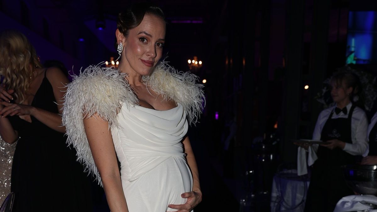 Módní návrhářka hvězd a nejlepší kamarádka partnerky Jardy Jágra je těhotná! Ukázala rostoucí bříško