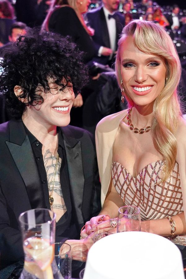 Sladké jako cukrkandl! Zpěvačka LP a česká královna krásy oslaví tři roky. Podívejte se, jak spolu nacvičují češtinu - fotka 1/1