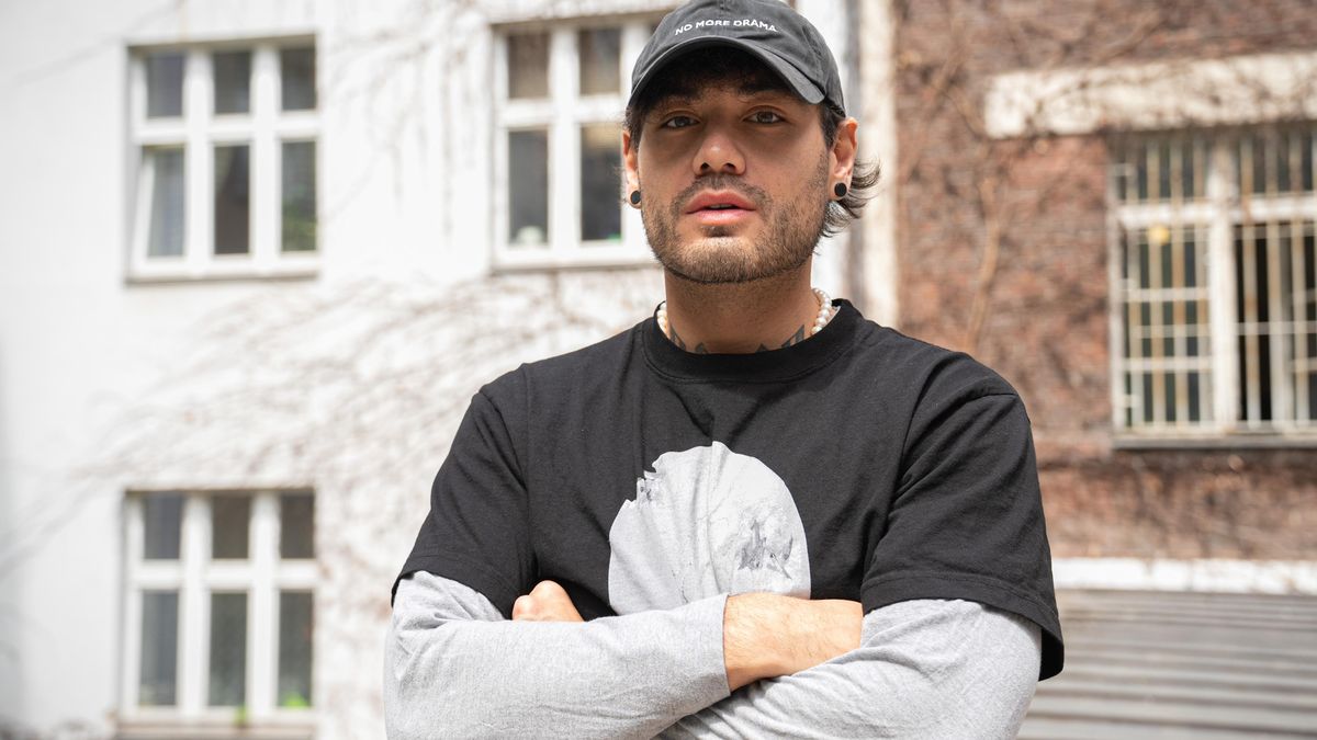 Další drogová kauza v českém šoubyznysu: Renne Dang ze Survivoru stanul před soudem! Interpretovi hrozí 3 roky vězení