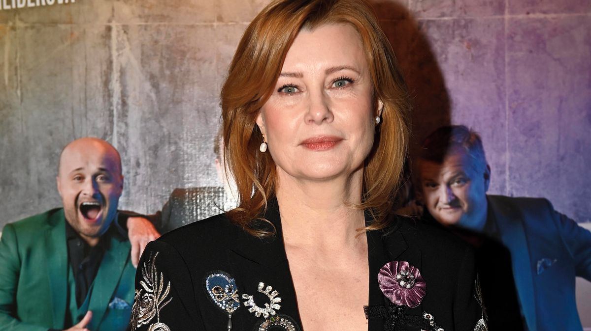 Smáčené tělo a bikiny se zvířecím vzorem. Jitka Schneiderová podráždila fotkou rovnou z pláže