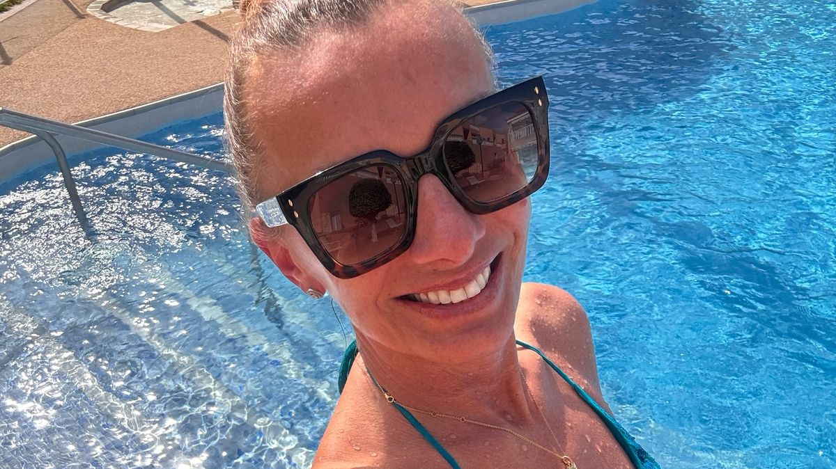 Tahle fotka neměla jít ven! Alice Bendová ukázala, jak vypadalo její břicho před 20 kily. Lidé nevěří, že ho neupravila