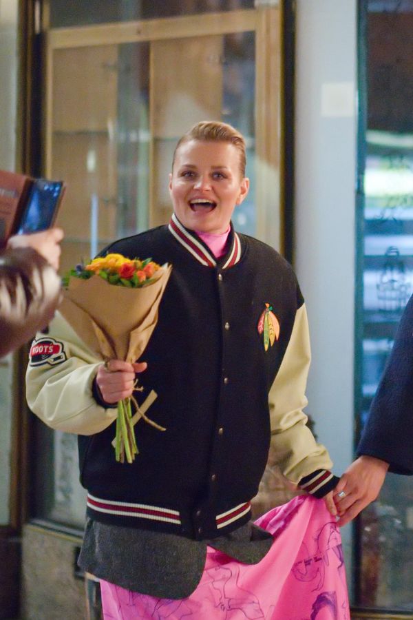 Erika Stárková po rozchodu. Na premiéře se objevila ruku v ruce s mladíčkem. Hezouna „podědila“ po Vondráčkové - fotka 1/1