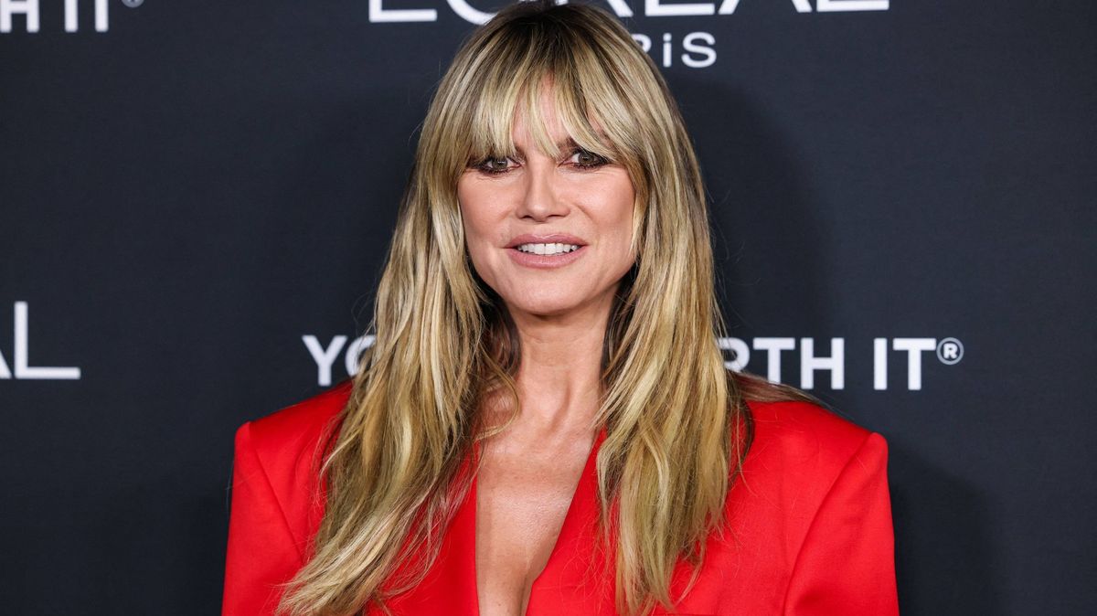 Tohle jsou skutečné tvary ženy, která porodila 4 děti. Heidi Klum nyní zblízka a bez příkras ukázala „smyslnější“ tělo