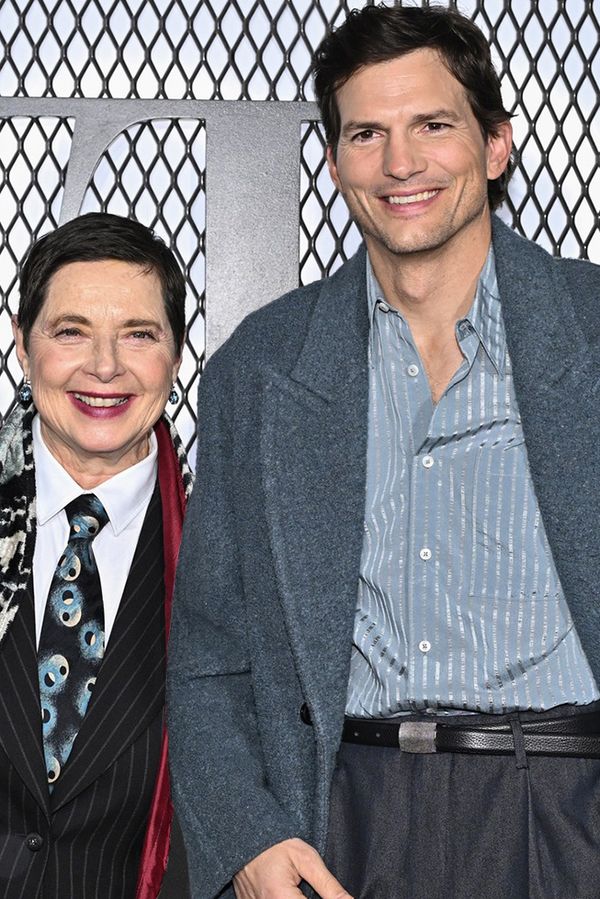 Bravo! Isabella Rossellini (73) stárne s grácií a exceluje v ‚Kráse‘. Poklekl před ní i Ashton Kutcher - fotka 1/1