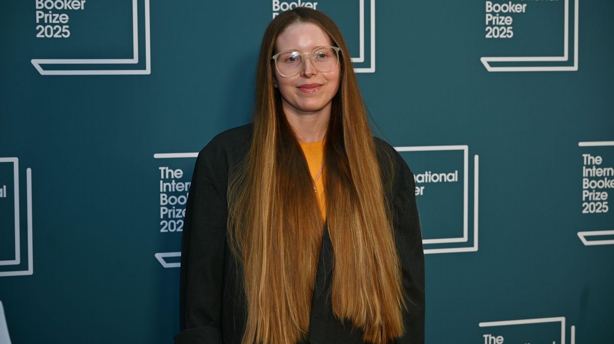 Hvězda Harryho Pottera si nechá zvětšit prsa za peníze z OnlyFans. O velikosti rozhodnou fanoušci!