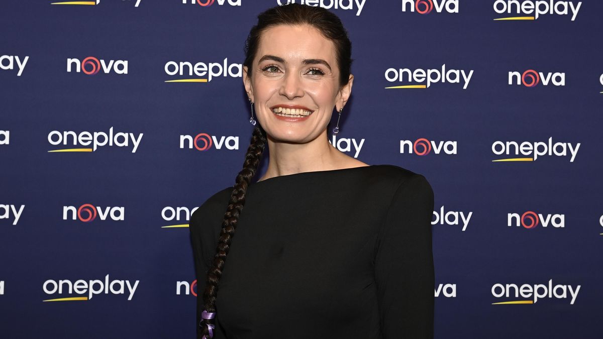 Láskou s Davidem Prachařem zkrásněla. Na premiéru dorazila Sarah Haváčová jako neskutečná kočka