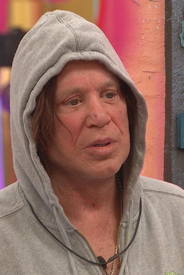 Mickeyho Rourka vystěhovali z domu: Fanoušci mu založili sbírku a během dne vybrali obří sumu. Herce to vytočilo doběla! - fotka 1/1