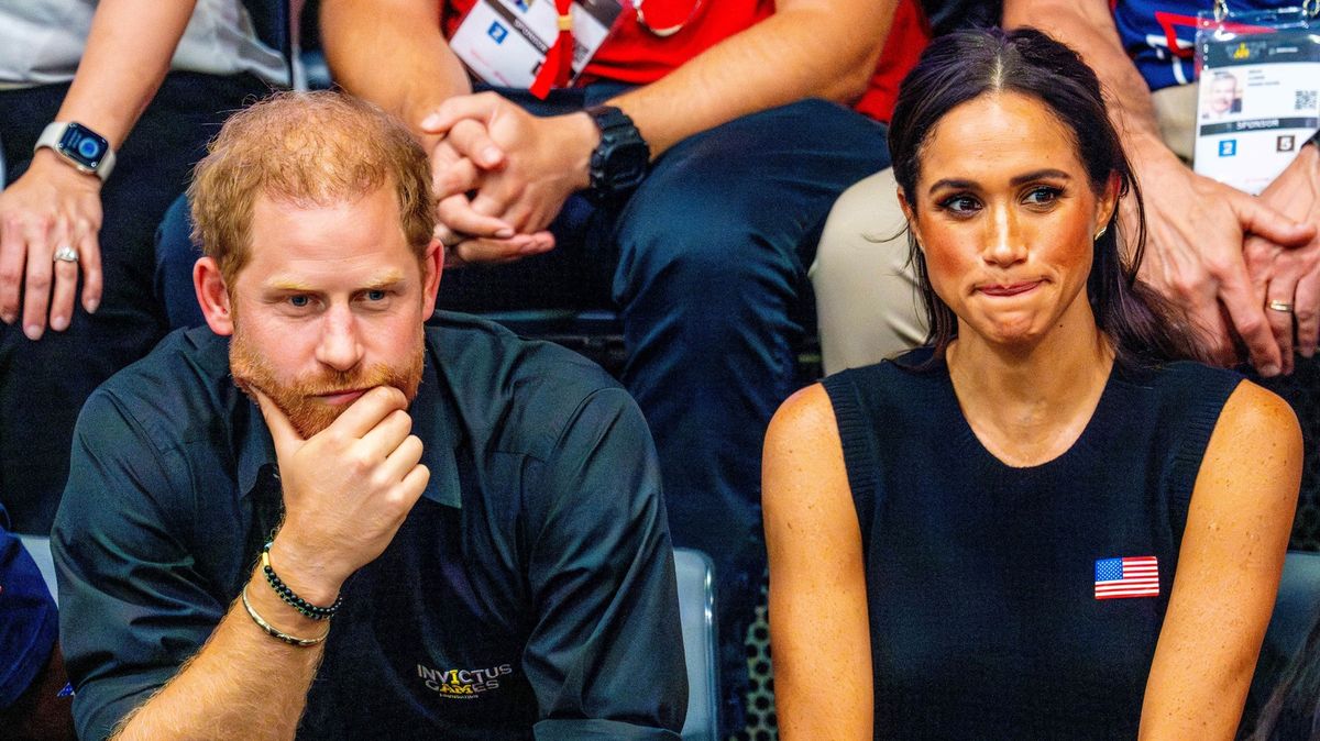 Meghan zveřejnila soukromé video s Harrym, které měla natočit jejich dcerka. Proč pořád tak strašně lžete? ptají se lidé