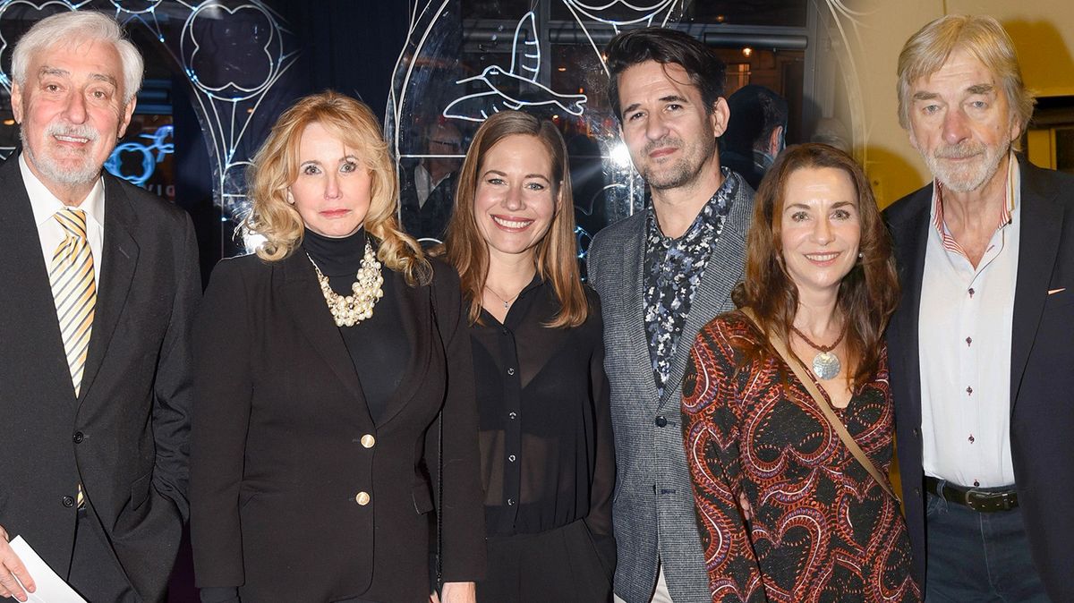 Nejen Vladimír Kratina s novou partnerkou. Na premiéře se objevily i další známé páry