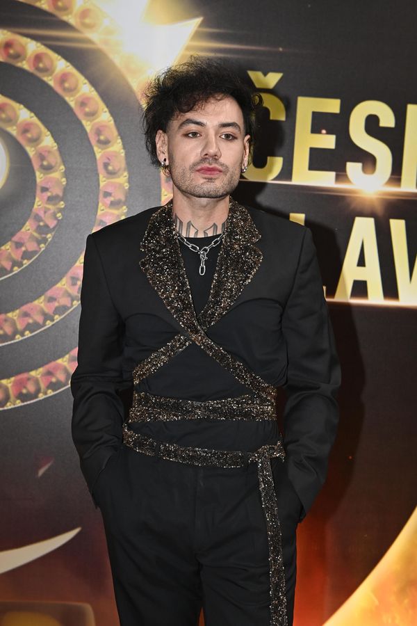 Objev roku na Českém slavíkovi Renne Dang u soudu kvůli drogám: Zpěvák poprvé promluvil. Svých chyb lituje - fotka 1/1