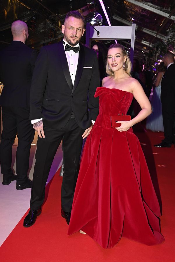 Luxusní Valentýn v Paříži! Dominika Myslivcová a její nový partner se svlékli a dali si společnou koupel - fotka 1/1