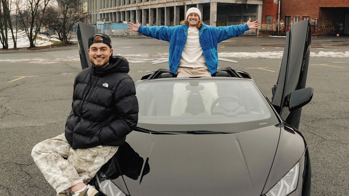 ‚Lambo‘ po Vémolovi koupili mladí youtubeři! Dali za něj pořádný balík!