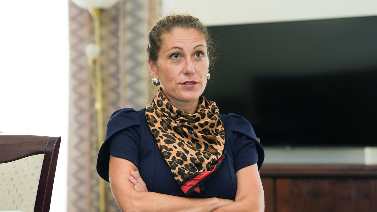 Pustit ke kormidlu tuhle svoloč: Eva Decroix se omluvila za svá slova o vládě. Babiše a ostatní si namazala na chleba!