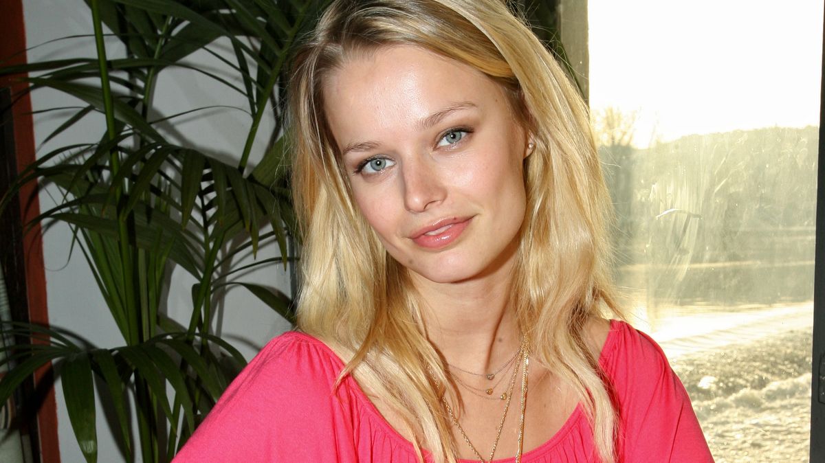 Příznivci Heleny Houdové šílí z archivní fotky: Modelka žijící na Bali je svou reakcí dostala. Mají se na co těšit