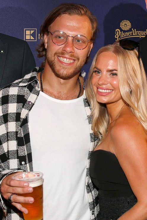 Misska, zpěvačka i Kanaďanka: Tohle jsou drahé polovičky našich hokejistů. Mrkněte, jak jim to sekne! - fotka 1/1