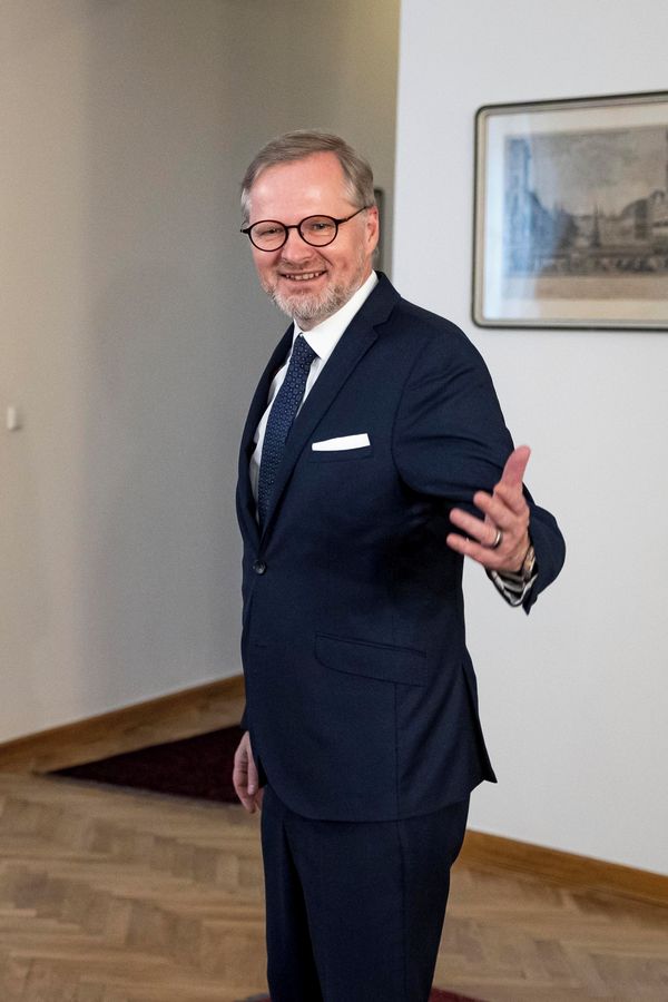 Expremiér Fiala promluvil o prezidentu Pavlovi a sklidil velkou bídu: A to myslel, že jeho slova vejdou do dějin - fotka 1/1