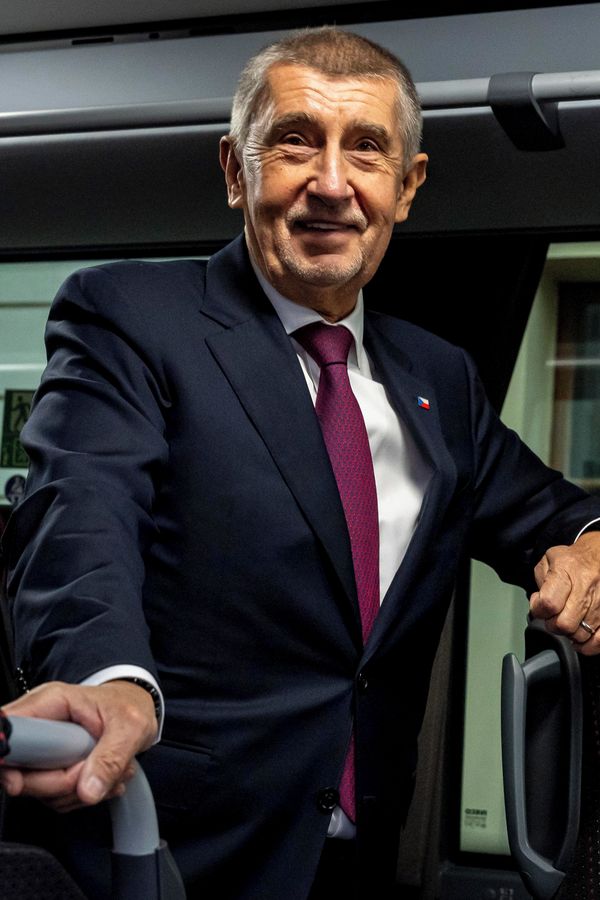 Andrej Babiš si ve Vídni zašel na řízek a fanouškům tekla slina. Tohle nečekali - fotka 1/1