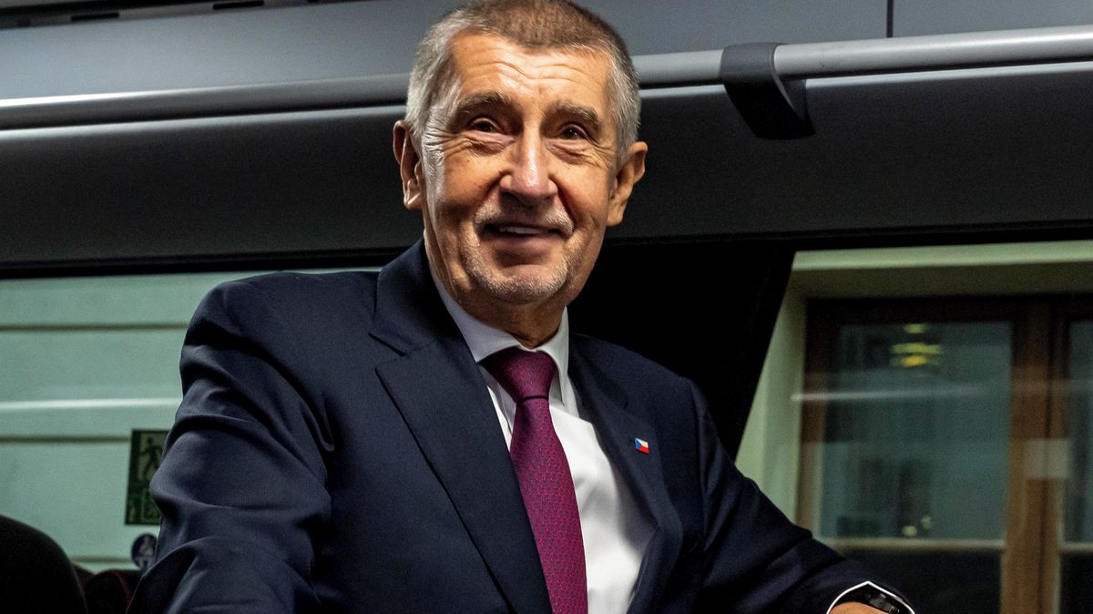Andrej Babiš si ve Vídni zašel na řízek a fanouškům tekla slina. Tohle nečekali