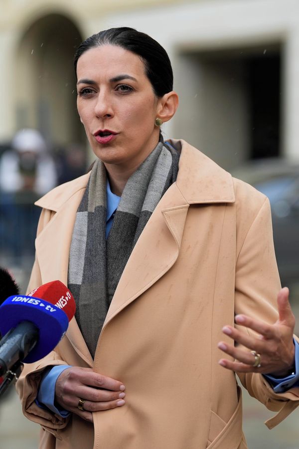 Markétu Pekarovou Adamovou nadchl armádní veletrh v Rijádu: Její fanoušky rozdováděla jiná, zdánlivě obyčejná fotka - fotka 1/1