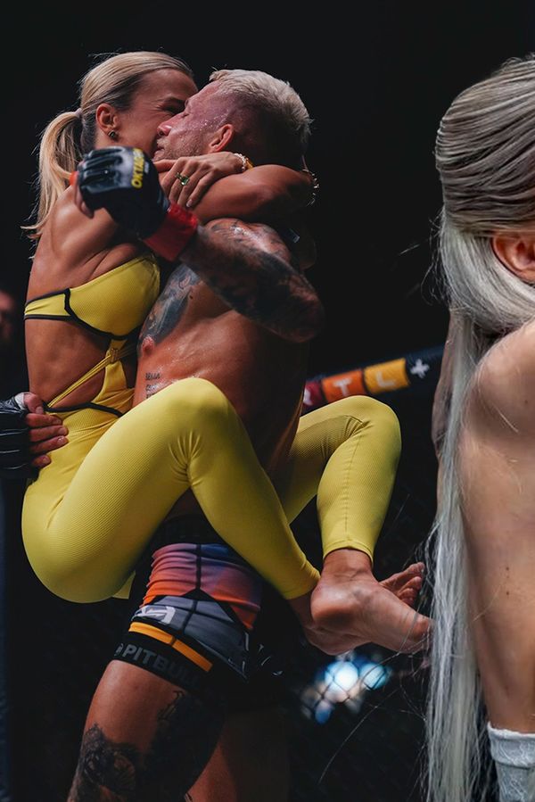 Drsňáci z klece a jejich osudové ženy: Tohle jsou partnerky hvězd Oktagonu. Svoje „valentýnky“ už doma mají - fotka 1/1