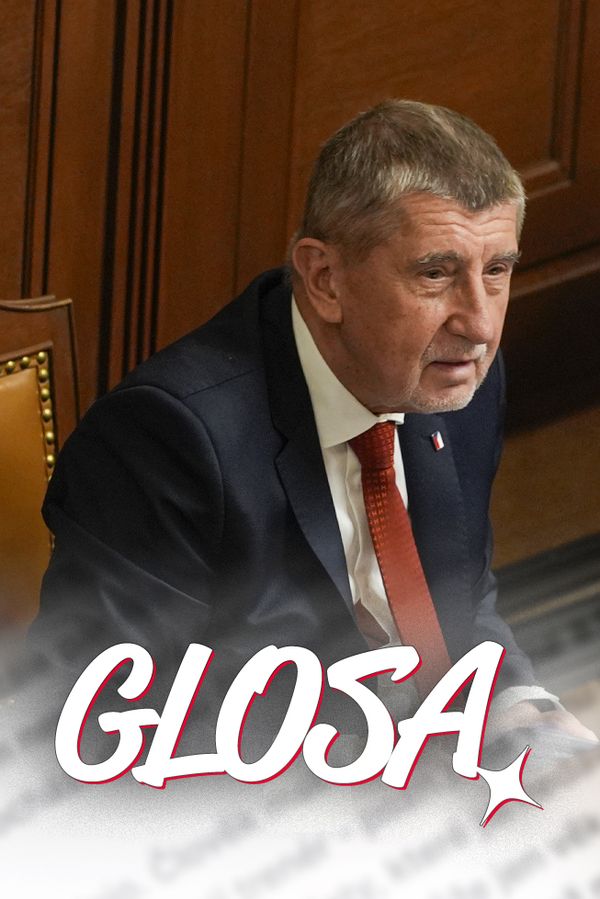 Glosa: Při jednání o Babišovi museli poslanci odevzdat mobily. Pak se to stejně všechno profláklo - fotka 1/1