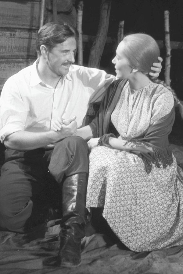 Poznáte ji podle partnerů? Měla Formana, Brodského, Pleskota, Valu. Do divadla přišla na záskok, stala se ředitelkou - fotka 1/1