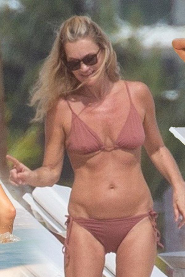 Wow! Kate Moss a její krásná dcera sbalily mrňavé bikinky a vystavily kůži slunci v Mexiku - fotka 1/1