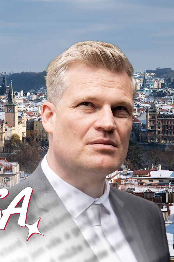 Glosa: Na českou zeleň dohlédne Červený, ale co Turek? Stověžatá se má nač těšit - fotka 1/1