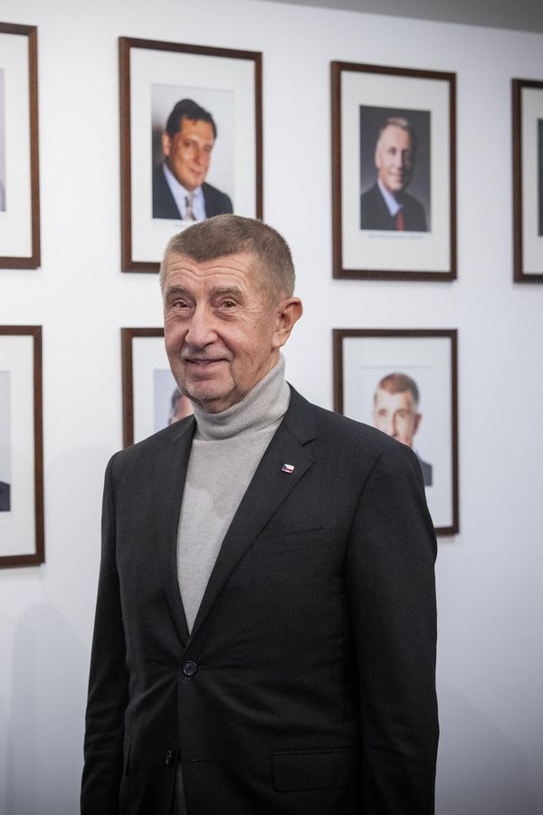 „Teplákstory“ Andreje Babiše graduje: Premiér vytáhl nový kousek, schytal to za načasování. Řešila se vážná věc - fotka 1/1