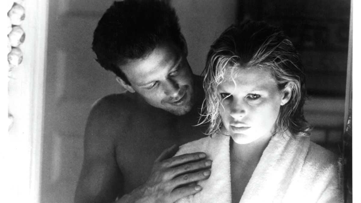 Erotika, co bolí: Mickey Rourke a Kim Basinger v pekle vášně