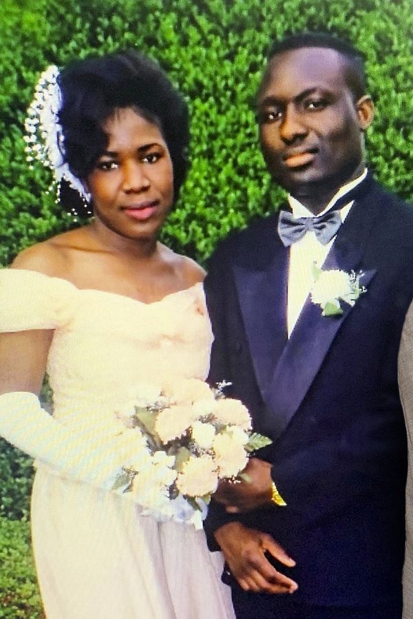 Manželé se berou každých pět let! Veselek a líbánek už zažili spousty. Tohle je dokonalý svatební časosběr! - fotka 1/1