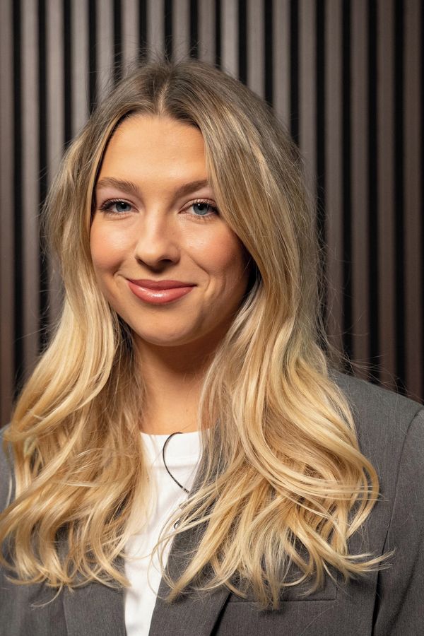 Dcera Kateřiny Neumannové hupsla do ledového jezírka: Sexy zadek v plavkách vzbudil rozruch. Lucii však dostala jiná věc - fotka 1/1