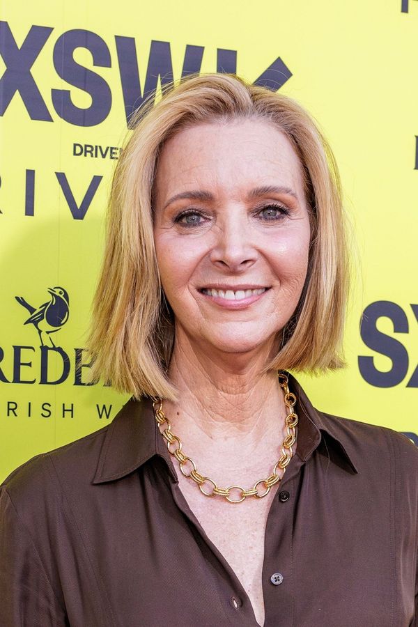 Bravo, Liso! Phoebe z Přátel sekla s botoxem kvůli děsivým vedlejším účinkům. Takhle teď vypadá - fotka 1/1