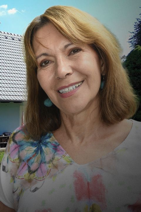 Oáza uprostřed vesnice: Michaela Dolinová tráví každou volnou chvíli v této chalupě s krásnou zahradou