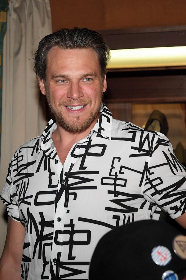 Známe první hvězdu taneční show StarDance! Sexy zpěvák už měl v soutěži manželku. Tehdy ale ještě nebyla jeho - fotka 1/1