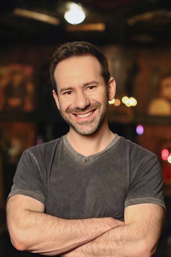 Majitel OnlyFans podlehl rakovině. Ukrajinsko-americkému miliardáři bylo pouhých 43 let - fotka 1/1