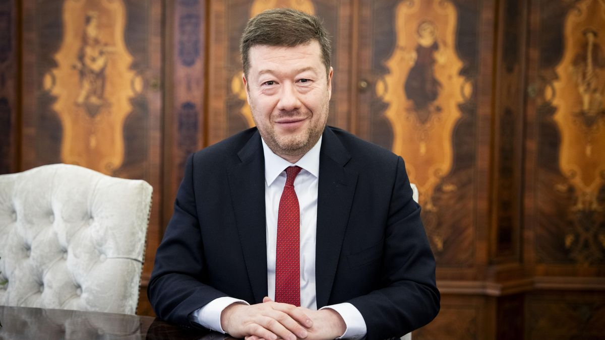 Tomio Okamura předvedl v přímém přenosu něco, co žádný politik před ním: Chceme takhle vidět Fialu, burácejí fanoušci