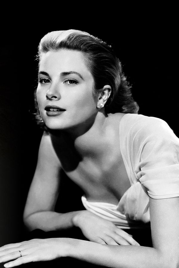 Zlatá klec v monackých skalách vítězí nad leskem Hollywoodu: Pohádka skončí tragicky v troskách pod osudnou serpentinou - fotka 1/1