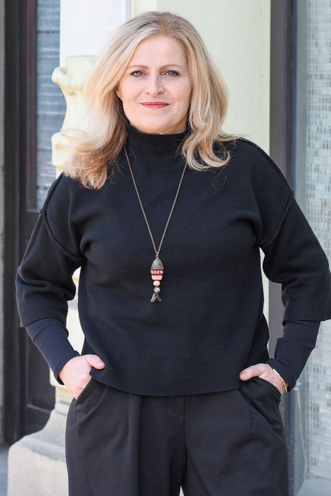 Blond jí sluší: Jedna z neoblíbenějších komediálních hereček změnila kvůli filmu barvu vlasů. Už si ji nechala