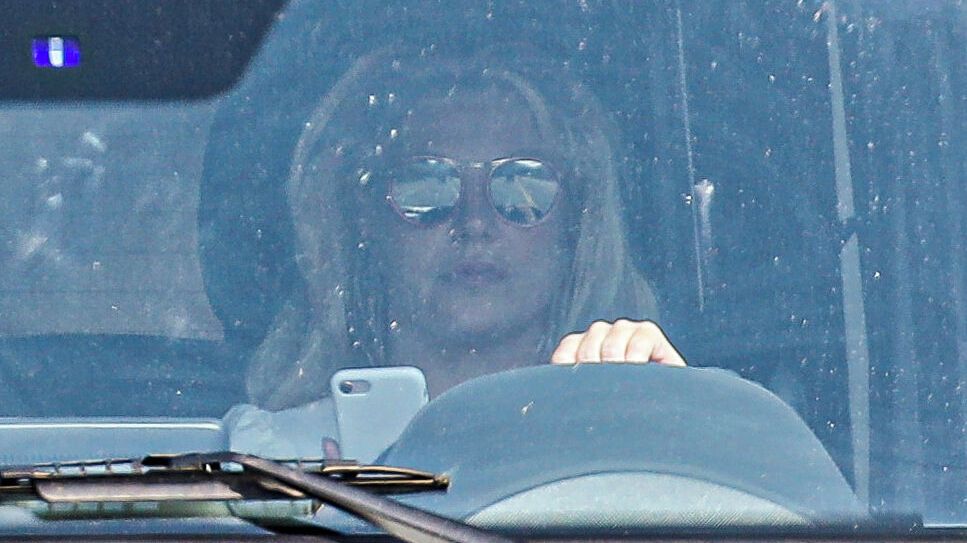 Britney Spears lítá v maléru: Zpěvačku zadržela policie kvůli podezření z řízení pod vlivem. Čeká ji soud